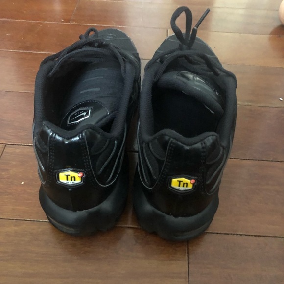 Air max plus triple black - Picture 4 of 4